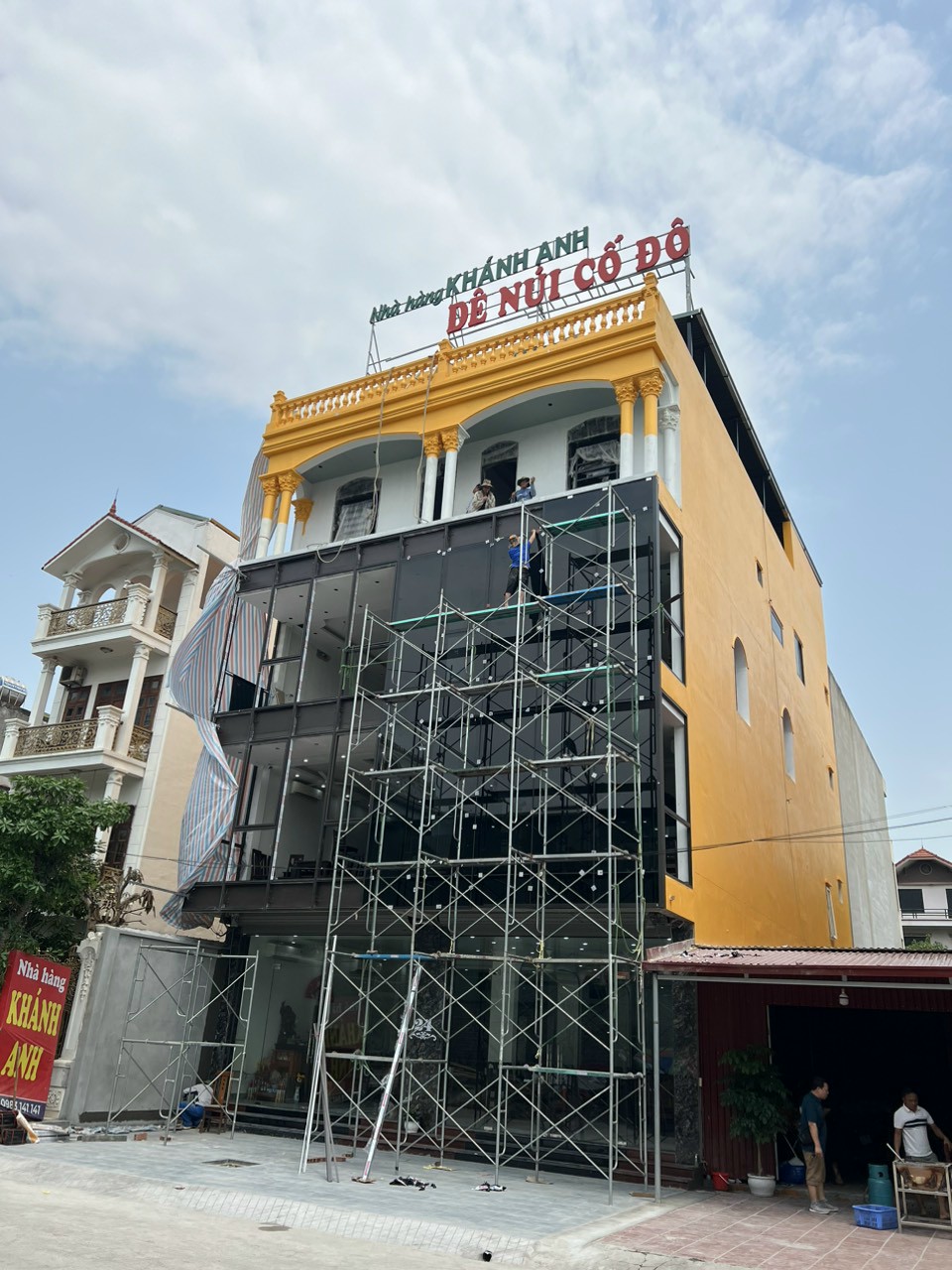 thi công cửa nhôm kính cao cấp tại Ninh Bình